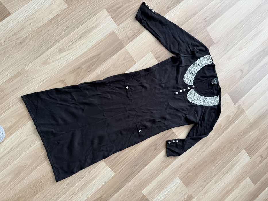 Rochie din tricot cu margele