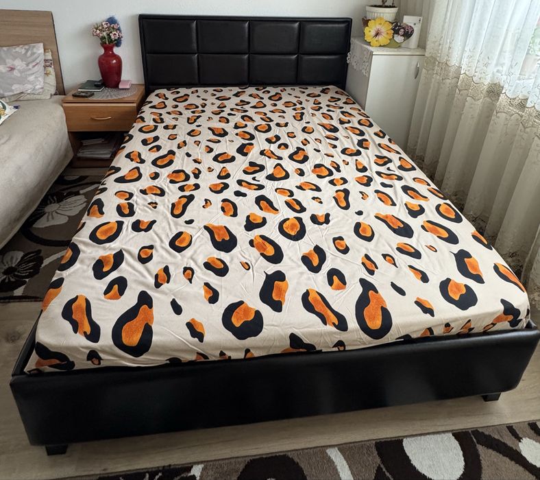 Vand pat tapitat NOU 140*200