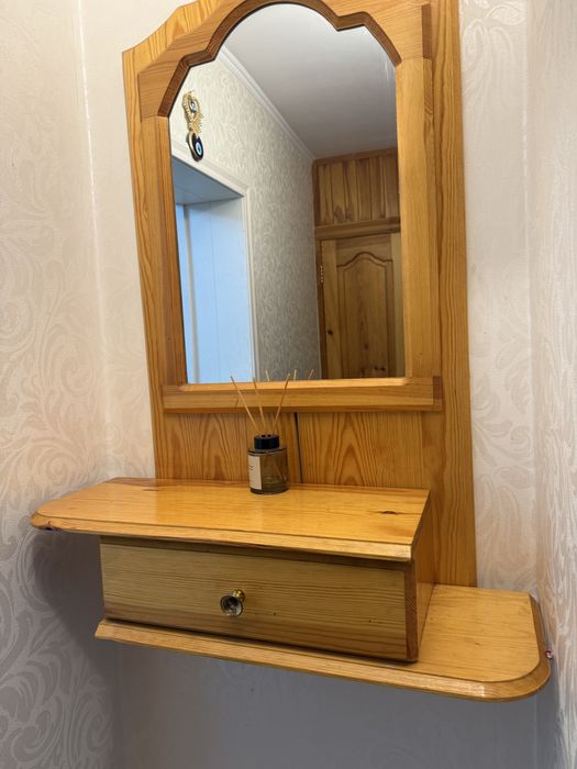 Зеркало в прихожую