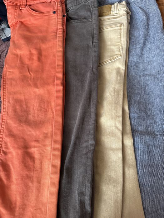 Vand 7 perechi de pantaloni marimea 104 3-4 ani