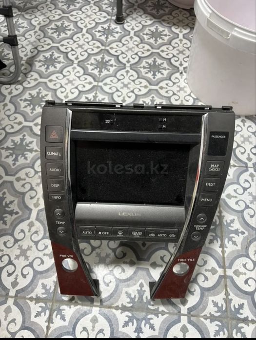 Штатная б/у магнитола лексус ес