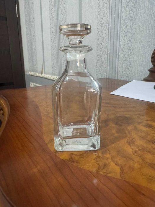 Atir uchun 200 ml flakon