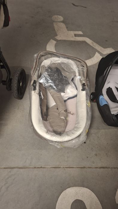 Бебешка количка BUBA