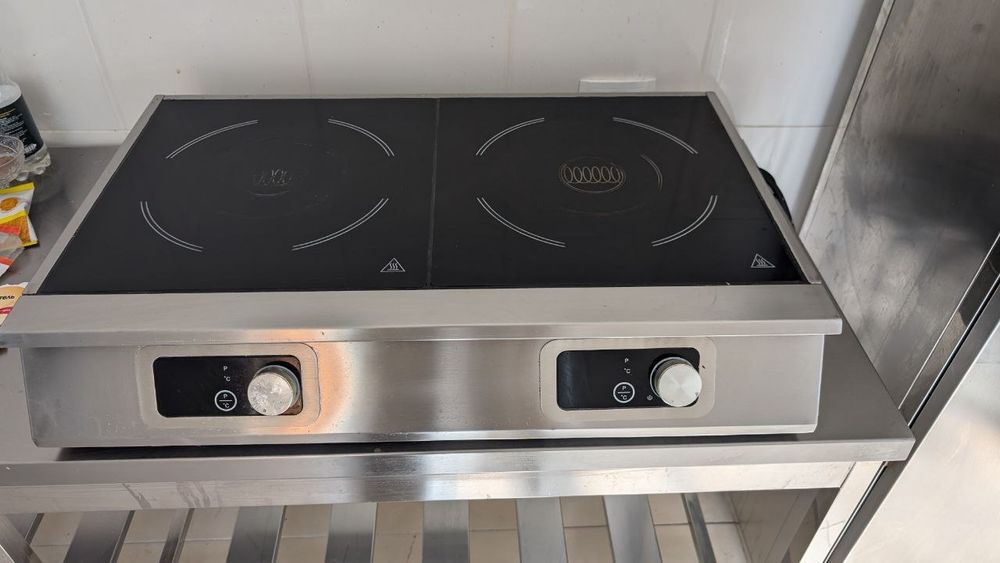 Срочно продается профессиональное кухонные оборудование