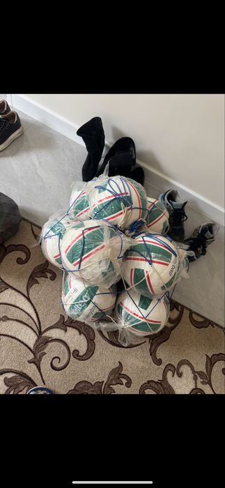 Мячи новые 5500 10шт