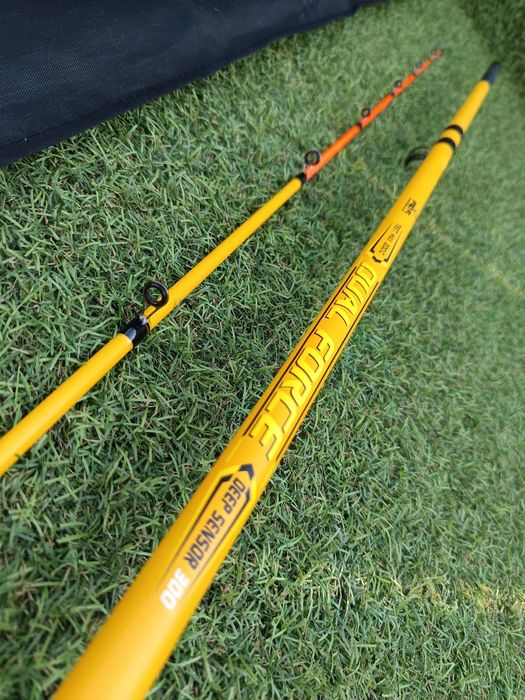 SET 3 Lansete Feeder 3.0m Pro Fl Dual Force  200 gr .

Se găsesc și în