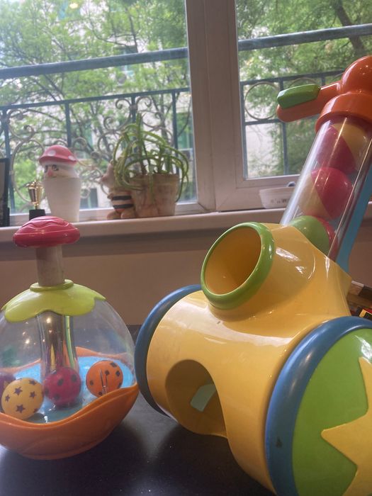 Бебешка и детски играчки - уред за изстрелване на топки и детско тото