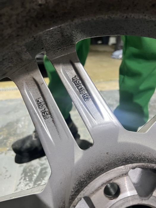 Джанти с гуми за Мерцедес