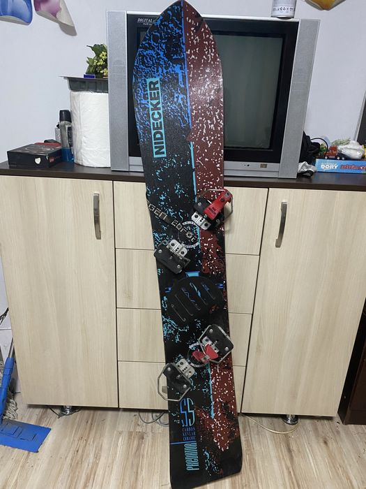 Snowboard/placa de viteza Nidecker Predator 155