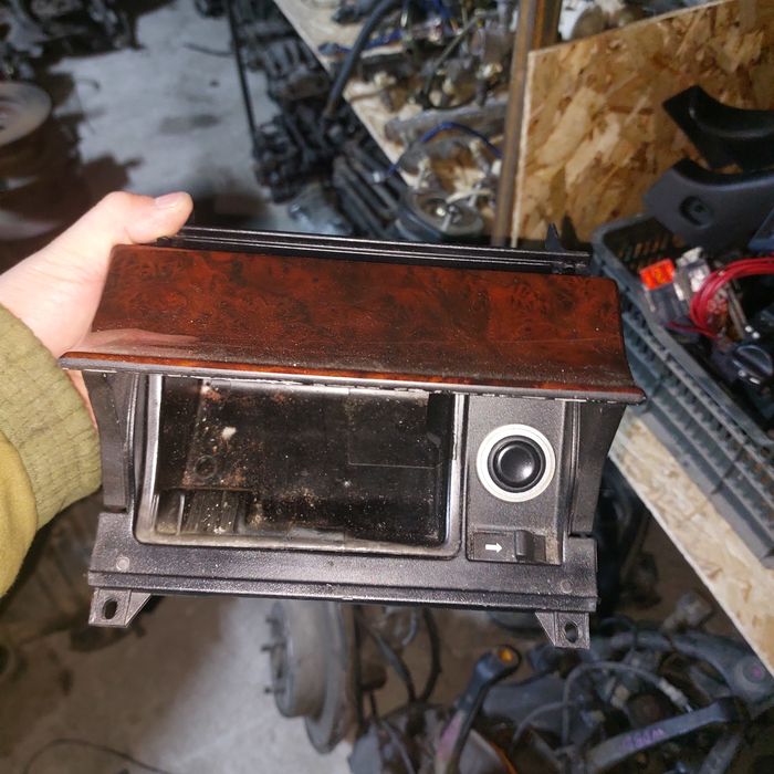 Запчасти mersedes w210 привозные япония