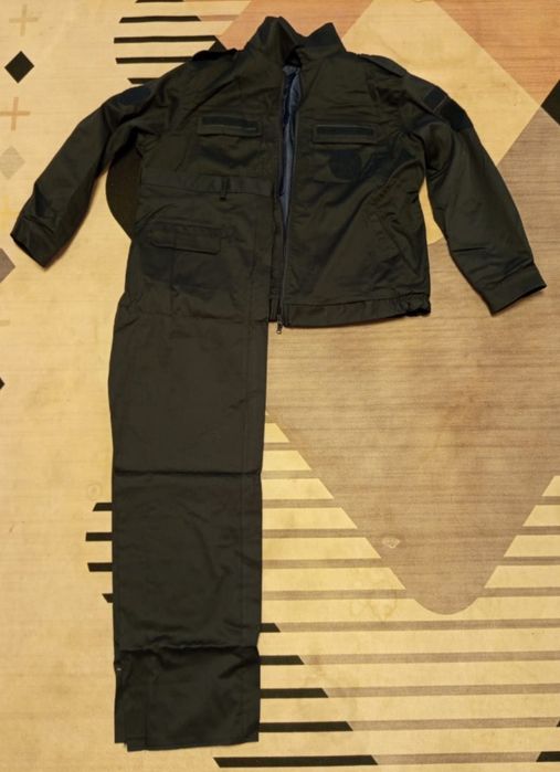 Продам костюм для охраны