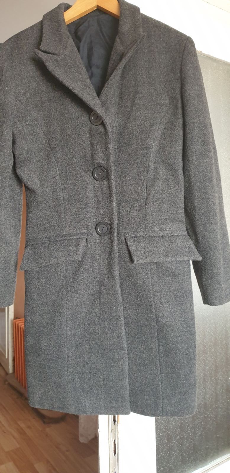 Дамско палто тип сако М размер
