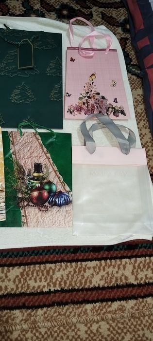 подарочный пакет