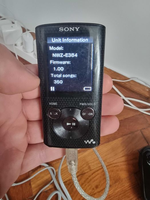 mp3 player sony walkman nwz-e384 baterie defecta