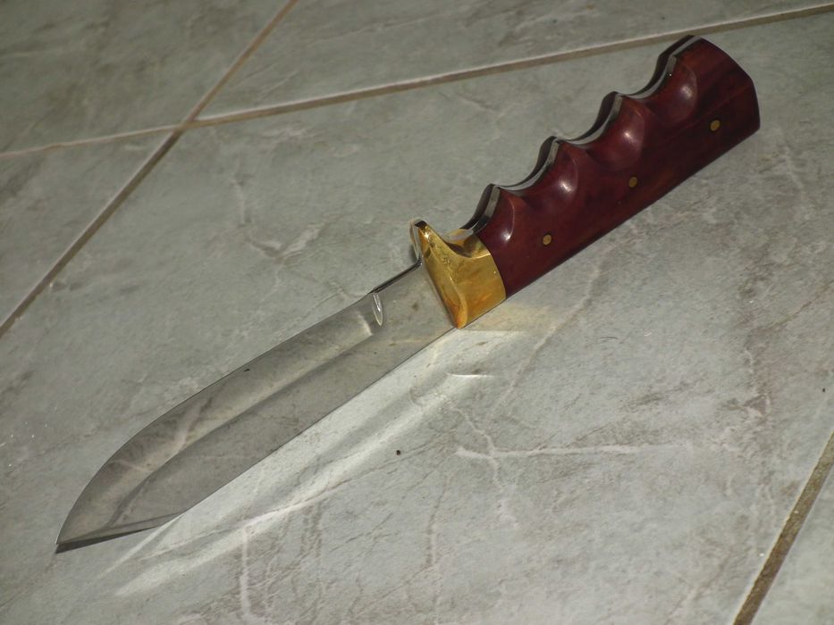 Cutit de vánátoare cutit creat de Nagy István + toc piele nr.7