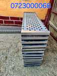 Trepte zincate modele si dimensiuni diferite din rigola sau grilaj
60-