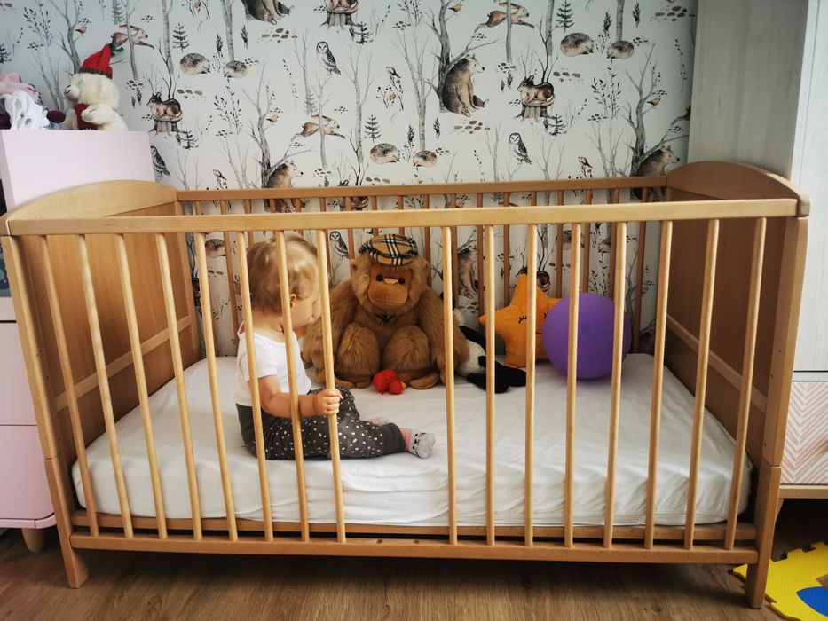 Pătuț copil, 3 nivele, acces