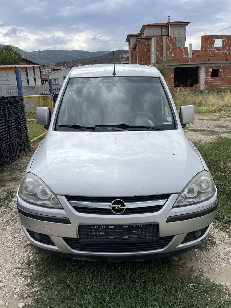 на части Opel Combo 1.3cdti