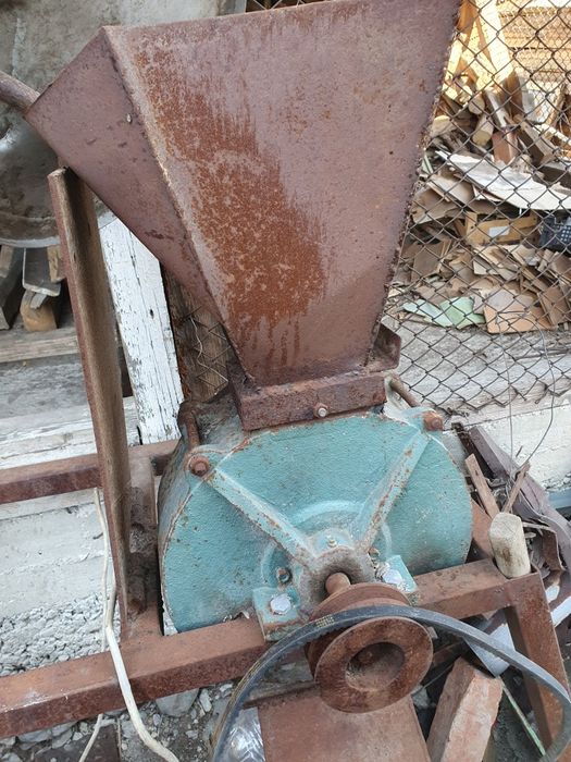 Фуражомелка без мотор