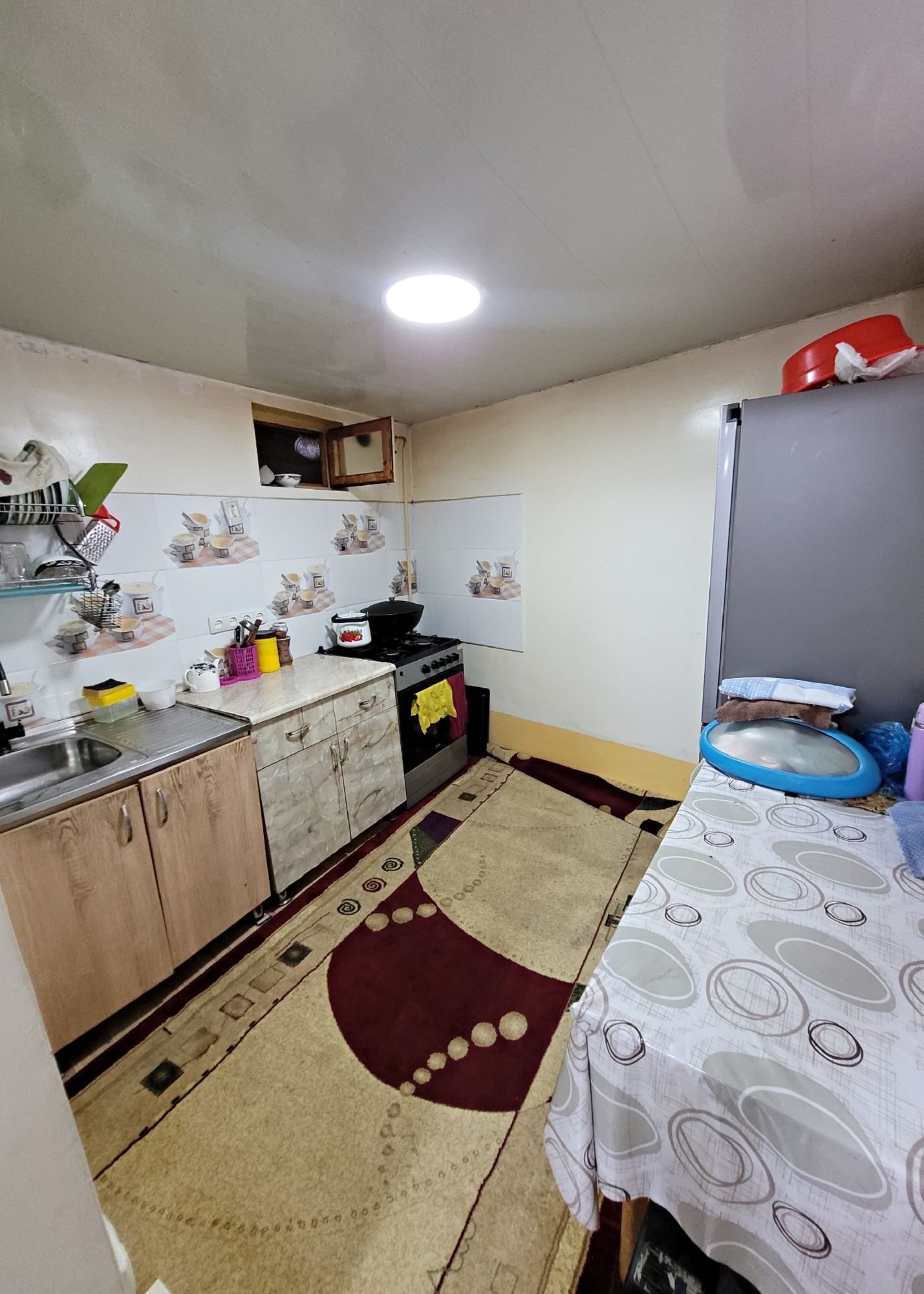 Продаётся УЧАСТОК 10соток, Дом 100m2+, пристройка, сад. Улица Саватчи