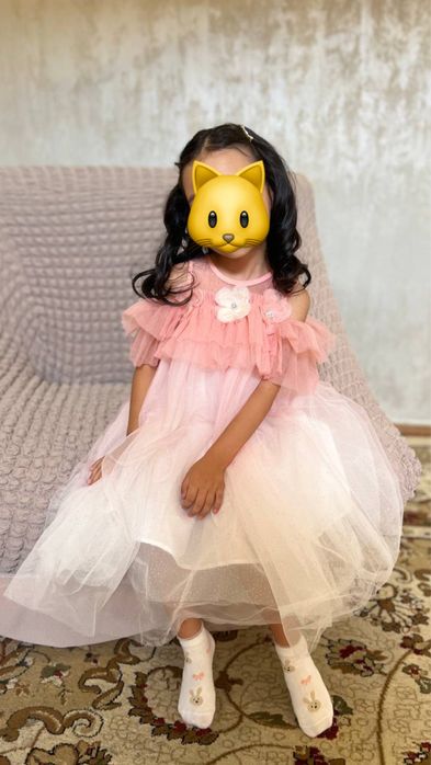 Платье нарядное для девочки