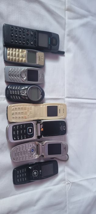 Lot telefoane vechi