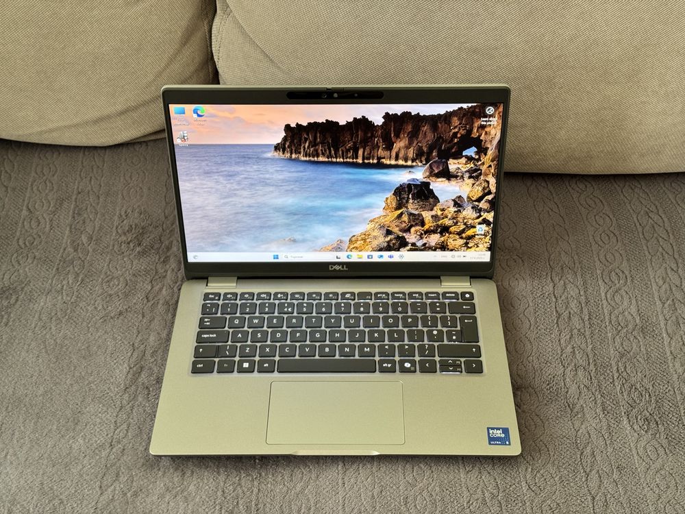 13.3’FHD IPS Touch/Intel Core Ultra 5-135u/16GB DDR5Dell Latitude 5350