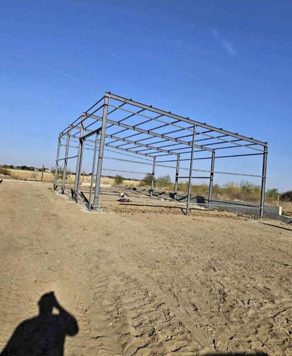 Hale structuri metalice