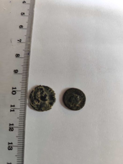 vand doua folii vechi