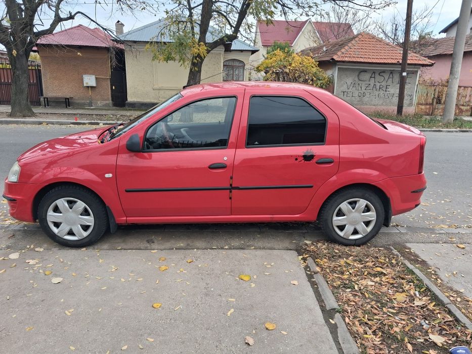 Se vinde Logan în stare perfecta.