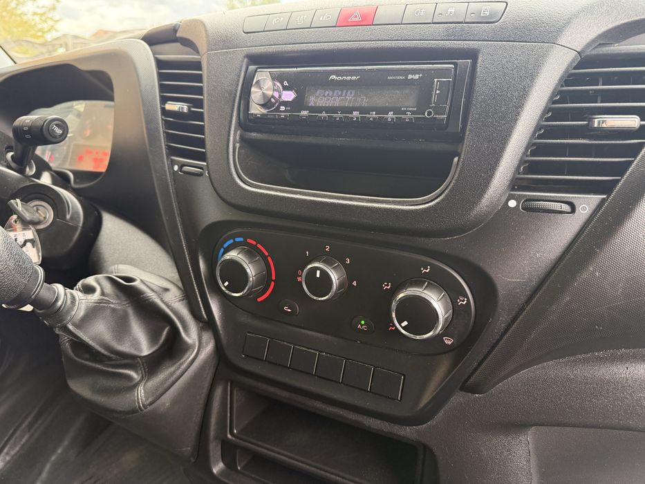 Iveco 2018 35c14 klima 2.3HPi 140cp 6 viteze Euro6 duba