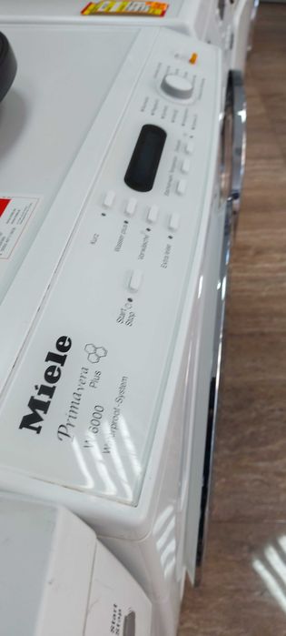 Пералня Miele - пчелна пита 1г. Гаранция