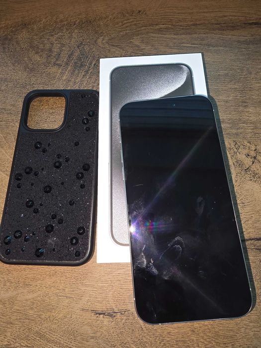 Vand Iphone 15 Promax