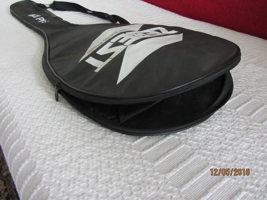 Чантa за тенис ракета