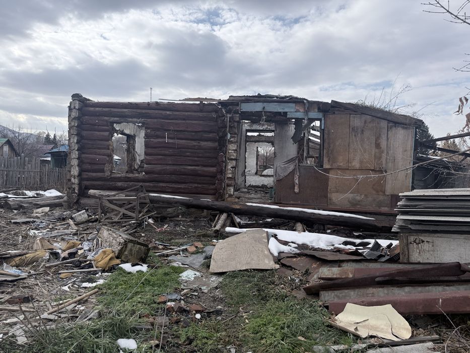 Продам дом на разбор