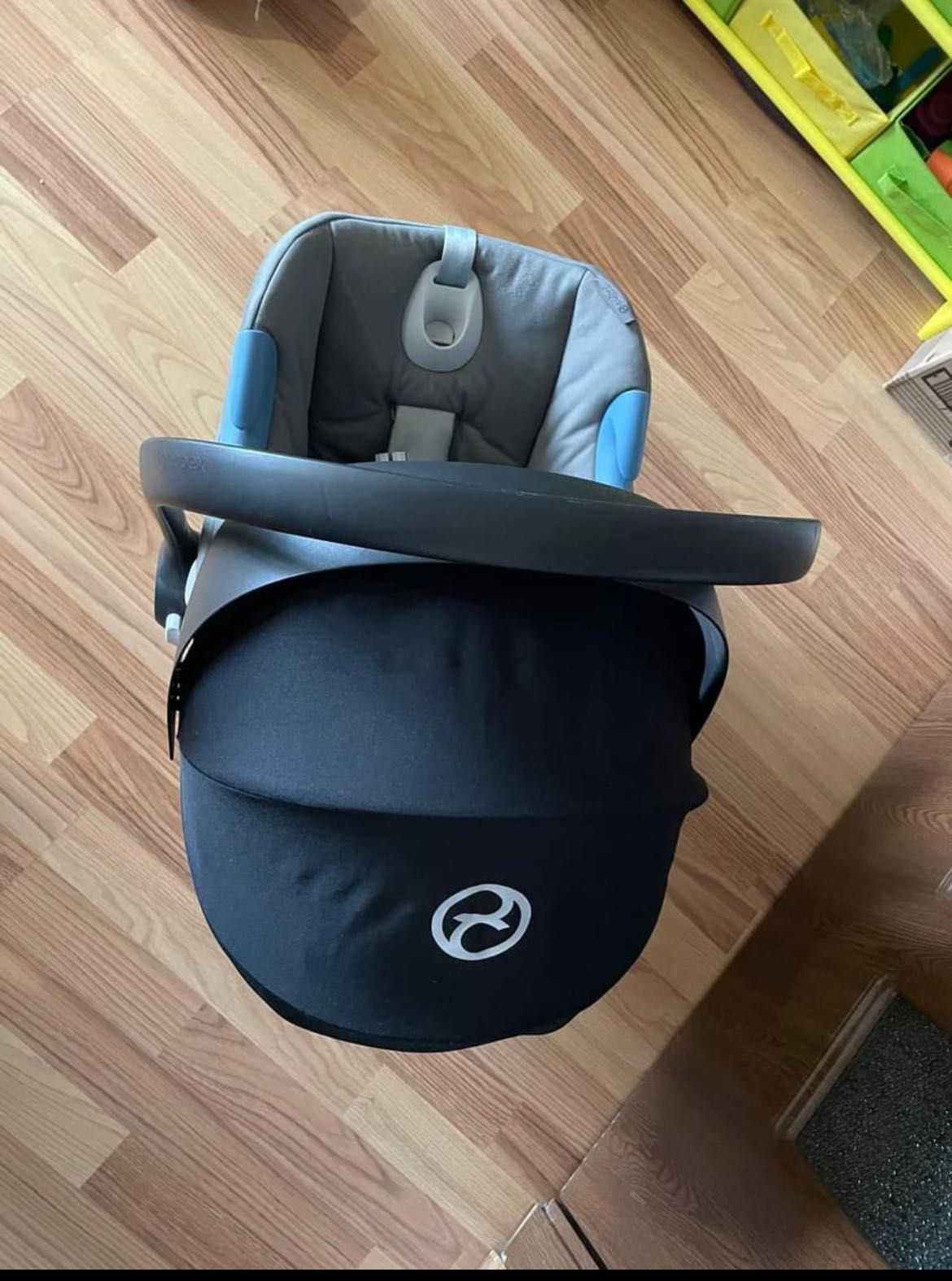 Scoica Cybex Aton M i size