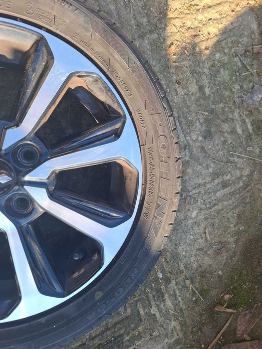 Джанта с гума за Mitsubishi Space Star