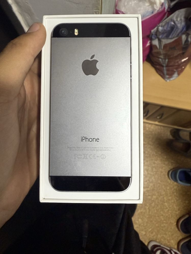 Продам айфон 5s в рабочем состояние