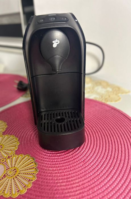 Vând Espressor TCHIBO Cafissimo Pure