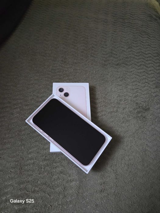 I phone 13 Pink 128 GB