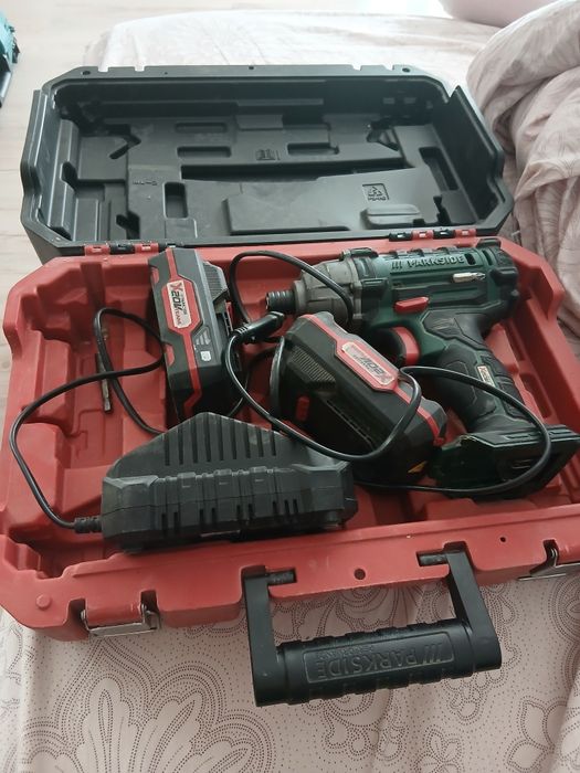 Auto filetanta cu impact in stare FB