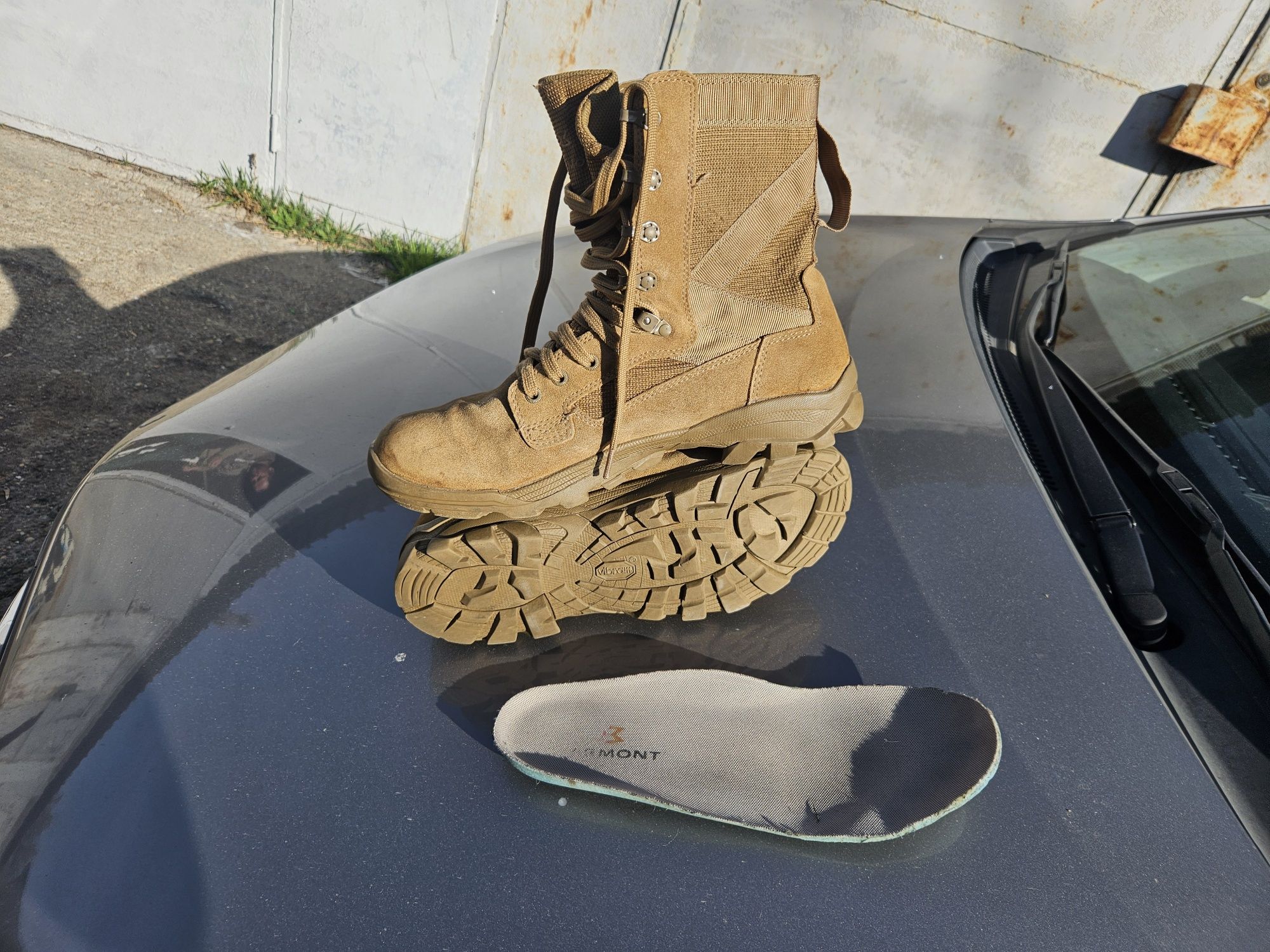 Bocanci militari goretex garmont 44