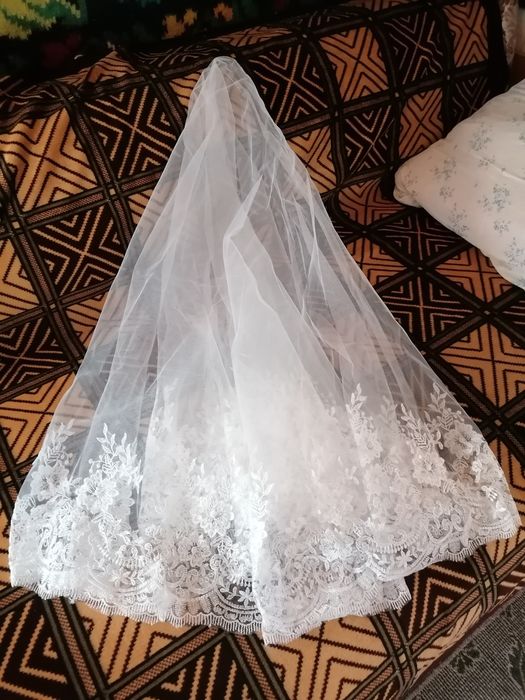 Vând rochie de mireasa stare impecabila