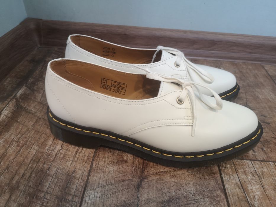 Dr Martens, нови обувки естествена кожа, номер 40