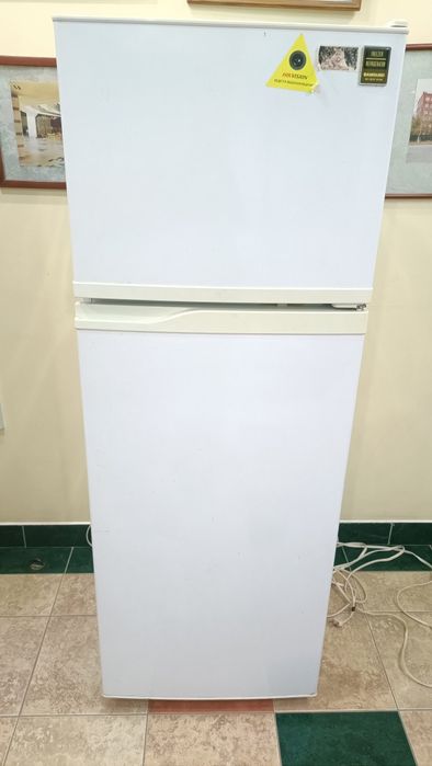 Продам холодильник б/у