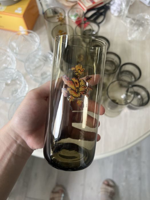 Бокалы хрустальные и стеклянные