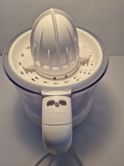 Storcător citrice Bluesky BCJ301-16, 30W, compact și funcțional