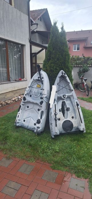 Caiac modular pentru pescuit
