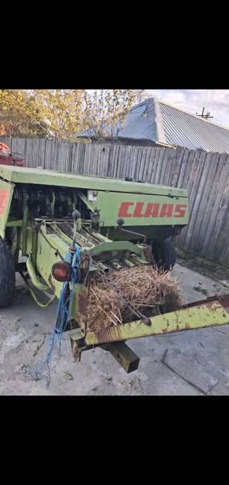 Vând tractor cu utilaje aferente