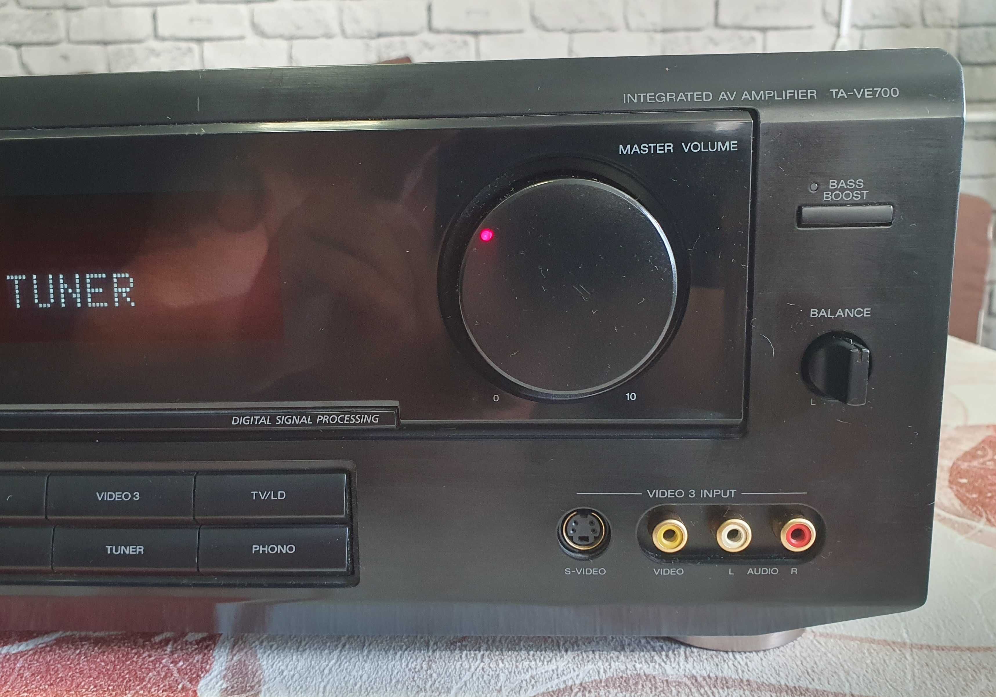 Усилвател SONY TA-VE700